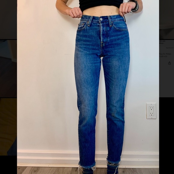 Levi’s high waisted wedgie fit jeans - Picture 1 of 3